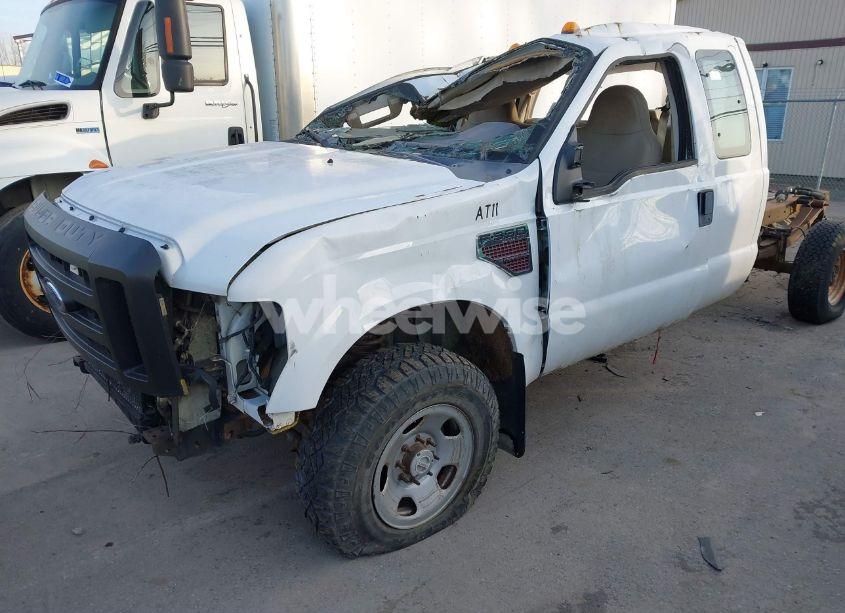 Photo 2 of 2009 Ford F-350 CHASSIS LARIAT/XL/XLT (VIN 1FDWX35R99EA43360)