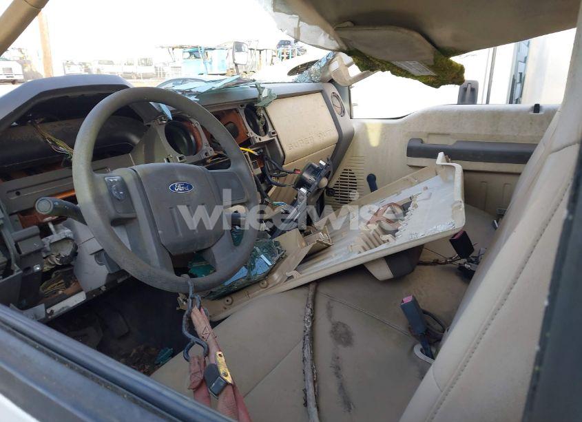 Photo 6 of 2009 Ford F-350 CHASSIS LARIAT/XL/XLT (VIN 1FDWX35R99EA43360)