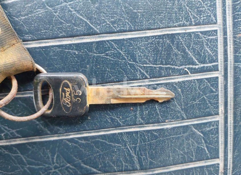 Photo 10 of 2001 Ford E-450 CUTAWAY STANDARD (VIN 1FDXE45F41HA50225)