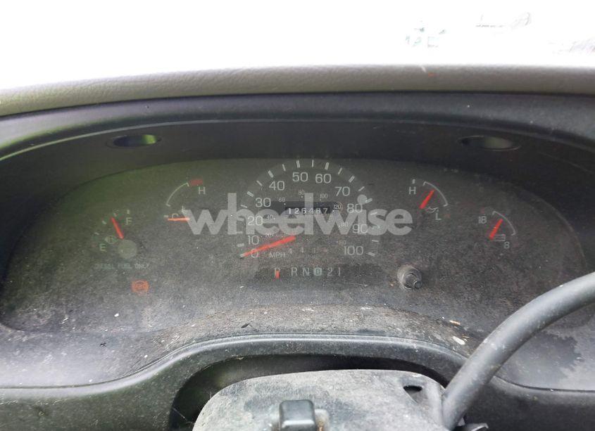 Photo 5 of 2001 Ford E-450 CUTAWAY STANDARD (VIN 1FDXE45F41HA50225)