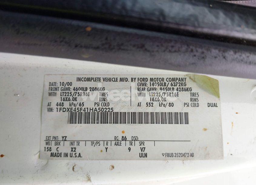 Photo 8 of 2001 Ford E-450 CUTAWAY STANDARD (VIN 1FDXE45F41HA50225)