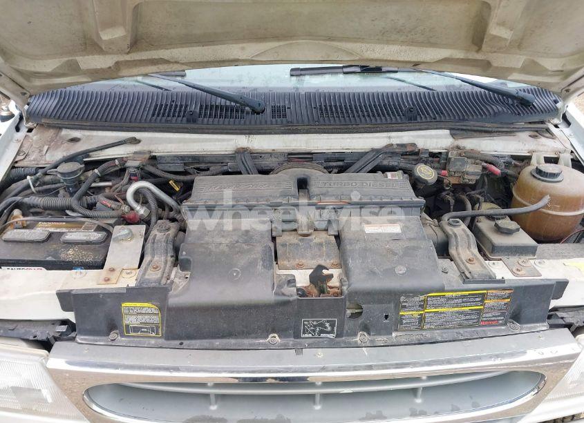 Photo 9 of 2001 Ford E-450 CUTAWAY STANDARD (VIN 1FDXE45F41HA50225)