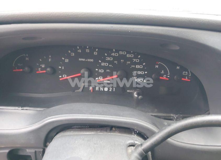 Photo 5 of 2004 Ford E-450 CUTAWAY STANDARD (VIN 1FDXE45M84HA90553)