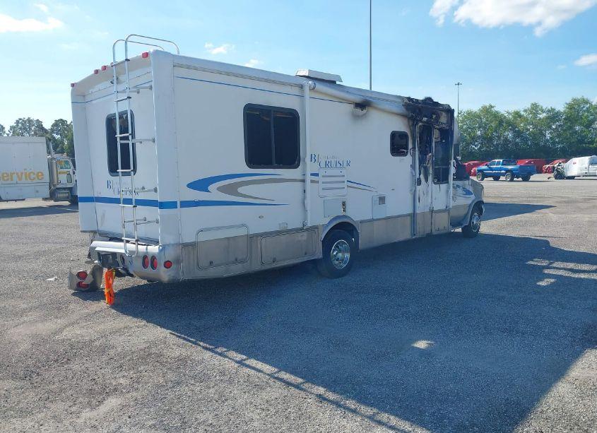 Photo 4 of 2004 Ford E-450 CUTAWAY STANDARD (VIN 1FDXE45S04HA07664)