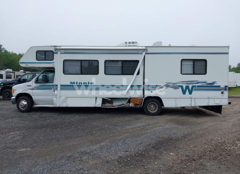 Photo 14 of 2001 Ford E-450 CUTAWAY STANDARD (VIN 1FDXE45S11HB04951)