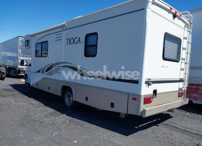 Photo 3 of 2003 Ford E-450 CUTAWAY STANDARD (VIN 1FDXE45S13HA01676)