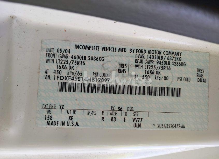 Photo 8 of 2005 Coachmen Leprechan N/A (VIN 1FDXE45S14HB12097)