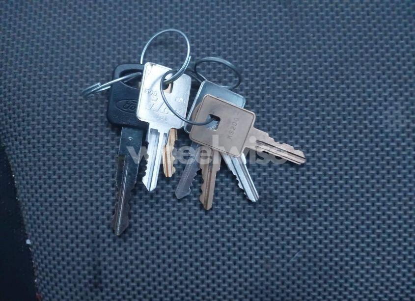 Photo 10 of 2005 Ford E-450 CUTAWAY STANDARD (VIN 1FDXE45S15HA51514)