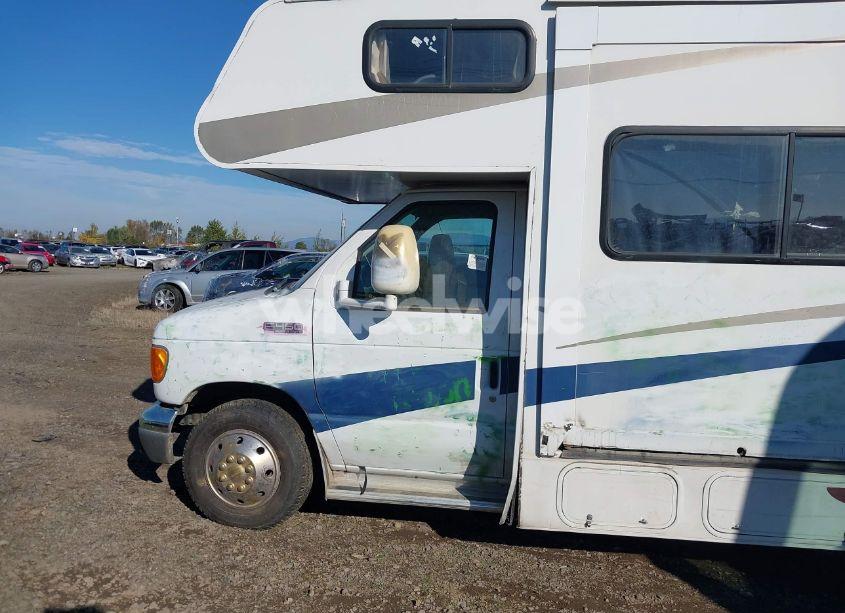 Photo 17 of 2005 Ford E-450 CUTAWAY STANDARD (VIN 1FDXE45S15HA51514)