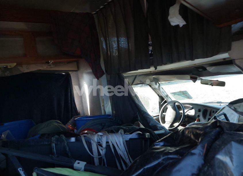 Photo 7 of 2005 Ford E-450 CUTAWAY STANDARD (VIN 1FDXE45S15HA51514)