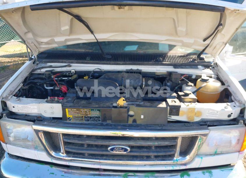 Photo 9 of 2005 Ford E-450 CUTAWAY STANDARD (VIN 1FDXE45S15HA51514)