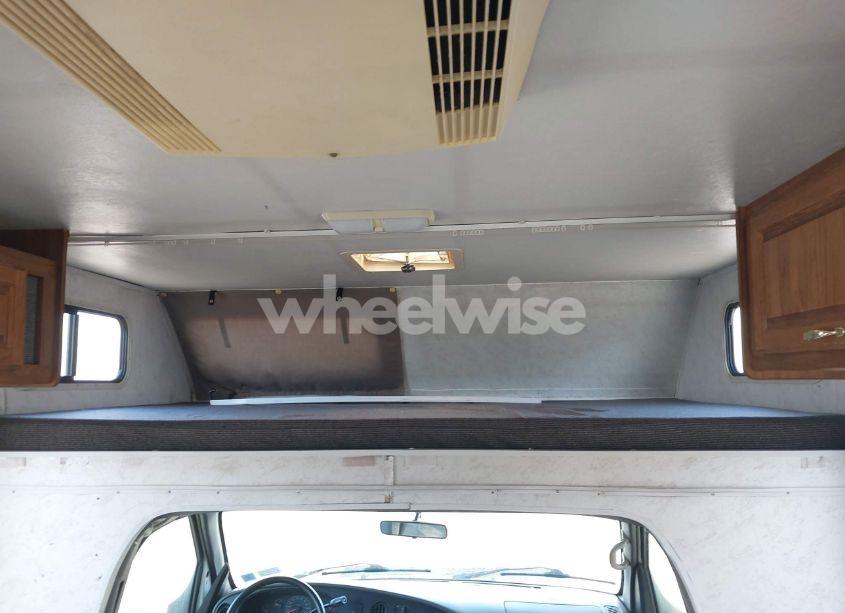 Photo 11 of 2001 Ford E-450 CUTAWAY STANDARD (VIN 1FDXE45S21HB50577)