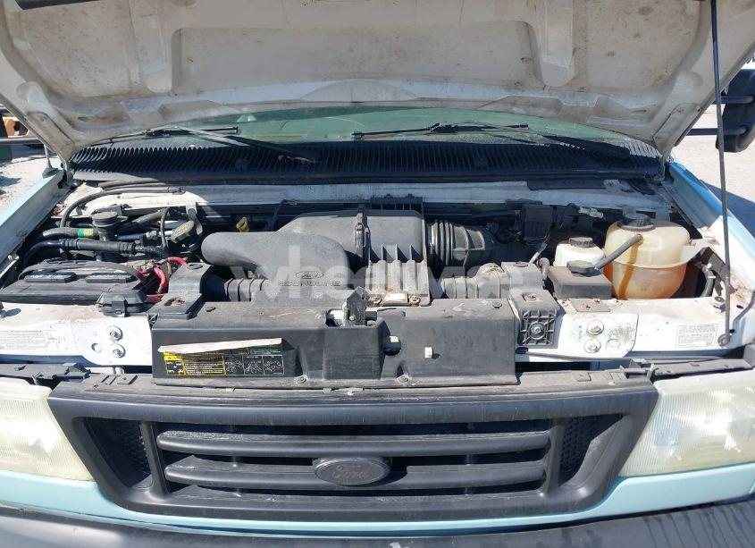 Photo 10 of 2004 Ford E-450 CUTAWAY STANDARD (VIN 1FDXE45S24HA85914)