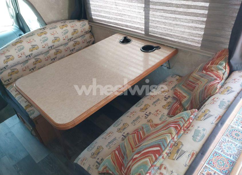 Photo 13 of 2004 Ford E-450 CUTAWAY STANDARD (VIN 1FDXE45S24HA85914)