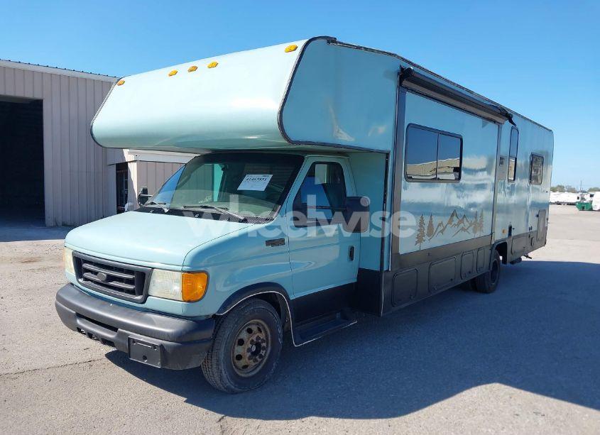 Photo 2 of 2004 Ford E-450 CUTAWAY STANDARD (VIN 1FDXE45S24HA85914)