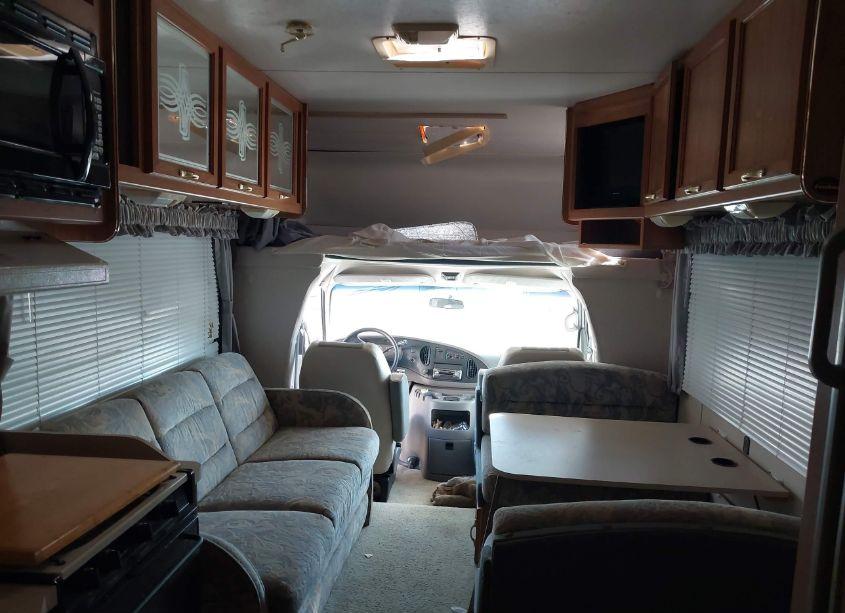 Photo 19 of 2001 Ford E-450 CUTAWAY STANDARD (VIN 1FDXE45S31HA11090)