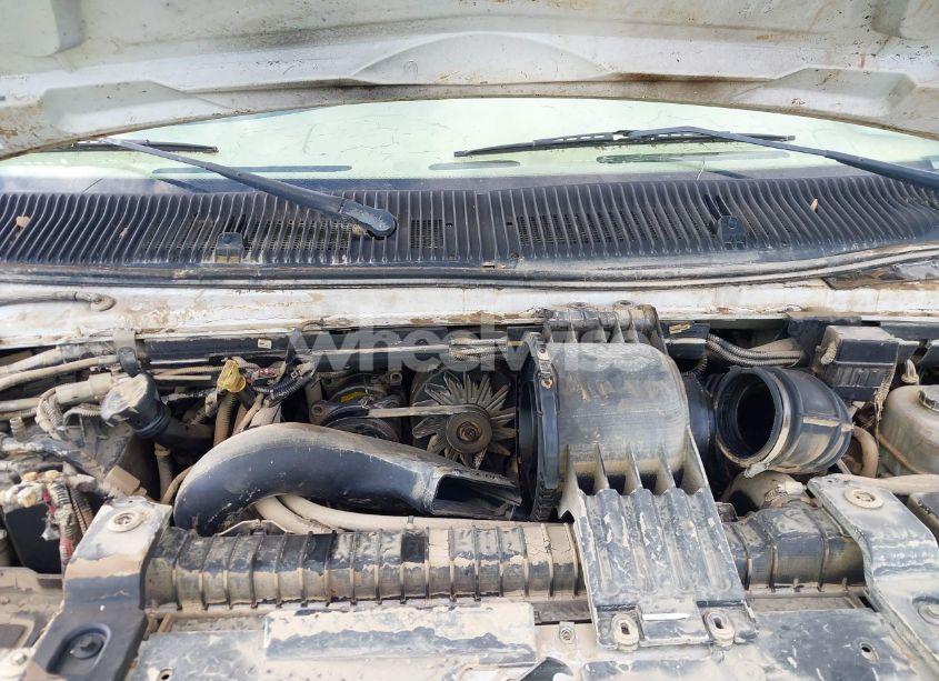 Photo 10 of 2005 Ford Econoline COMMERCIAL CUTAWAY STANDARD (VIN 1FDXE45S35HA24427)