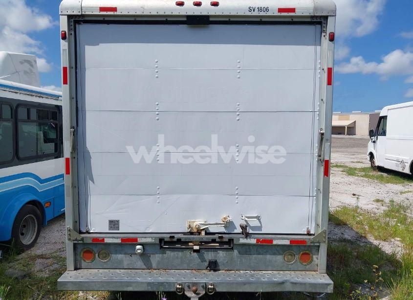 Photo 17 of 2006 Ford E-450 CUTAWAY (VIN 1FDXE45S36DA09242)