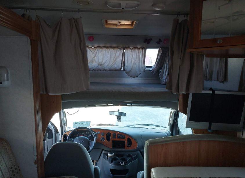 Photo 12 of 2006 Ford E-450 CUTAWAY (VIN 1FDXE45S46HA76876)