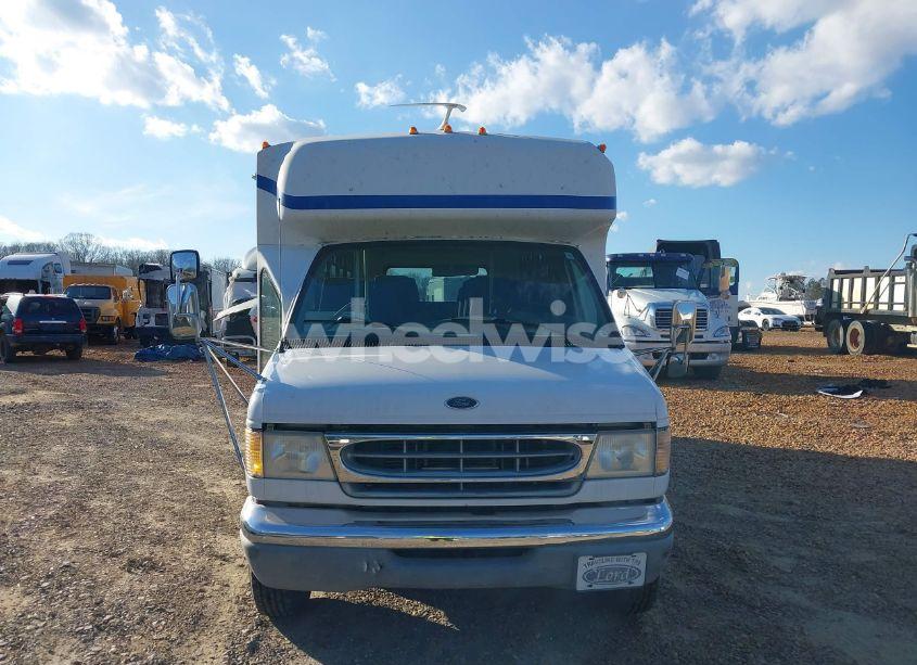 Photo 12 of 2000 El Dorado E-450 CUTAWAY BUS (VIN 1FDXE45S5YHA80714)