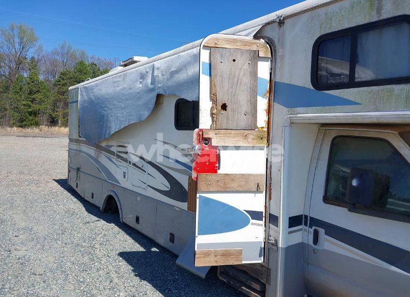 Photo 10 of 2003 Ford E-450 CUTAWAY STANDARD (VIN 1FDXE45S63HB57941)