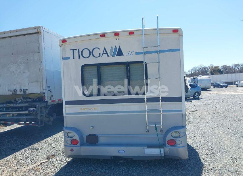 Photo 17 of 2003 Ford E-450 CUTAWAY STANDARD (VIN 1FDXE45S63HB57941)