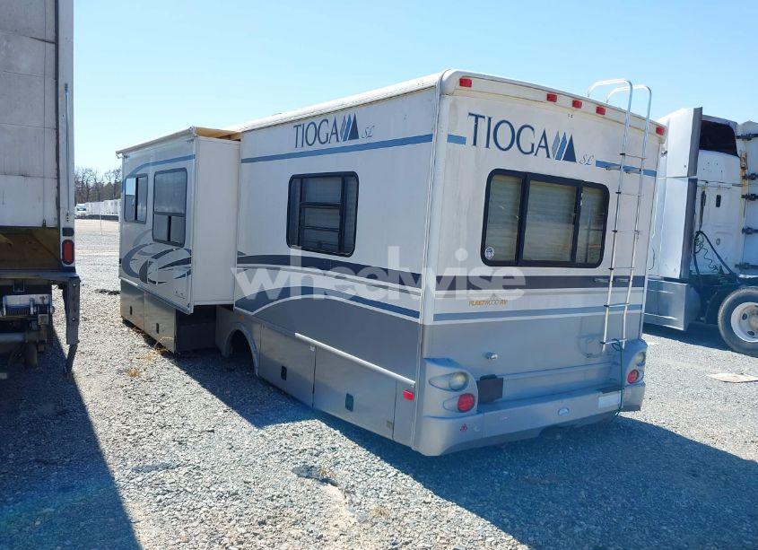 Photo 3 of 2003 Ford E-450 CUTAWAY STANDARD (VIN 1FDXE45S63HB57941)