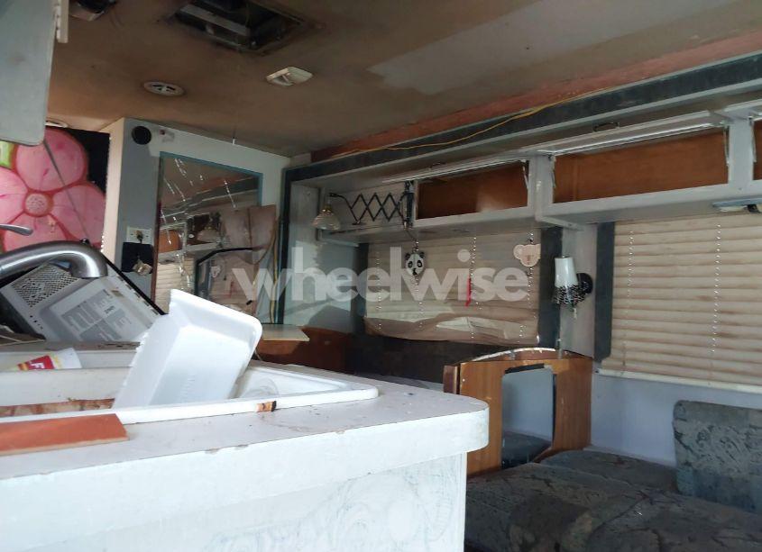 Photo 6 of 2003 Ford E-450 CUTAWAY STANDARD (VIN 1FDXE45S63HB57941)