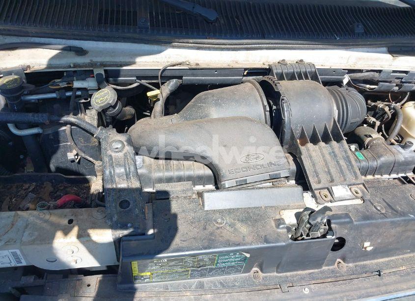Photo 9 of 2003 Ford E-450 CUTAWAY STANDARD (VIN 1FDXE45S63HB57941)