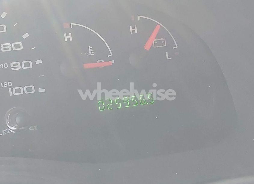 Photo 5 of 2005 Ford E-450 CUTAWAY (VIN 1FDXE45S65HA23143)