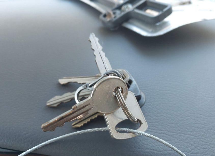 Photo 11 of 2000 Ford E-450 CUTAWAY STANDARD (VIN 1FDXE45S6YHA15810)