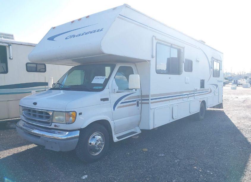 Photo 2 of 2000 Ford E-450 CUTAWAY STANDARD (VIN 1FDXE45S6YHA15810)