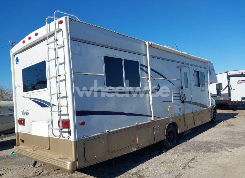 Photo 4 of 2002 Ford E-450 CUTAWAY STANDARD (VIN 1FDXE45S72HB60989)