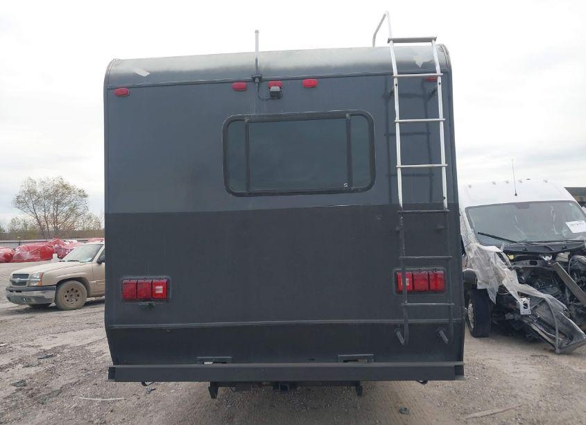 Photo 15 of 2006 Ford E-450 CUTAWAY STANDARD (VIN 1FDXE45S75HB26510)