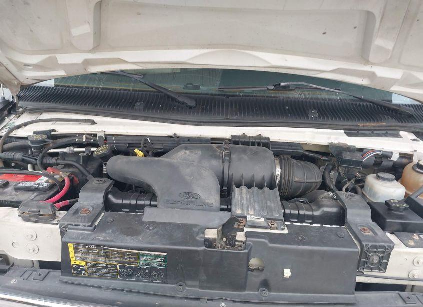 Photo 9 of 2006 Ford E-450 CUTAWAY STANDARD (VIN 1FDXE45S75HB26510)