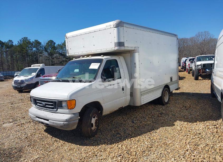 Photo 2 of 2007 Ford E-450 CUTAWAY (VIN 1FDXE45S77DB16036)