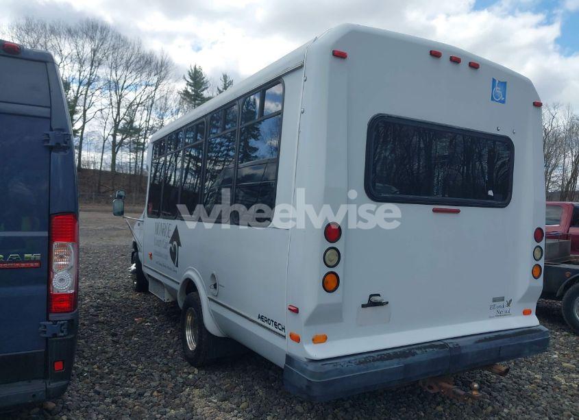 Photo 3 of 2003 Ford E-450 CUTAWAY STANDARD (VIN 1FDXE45S83HB39313)