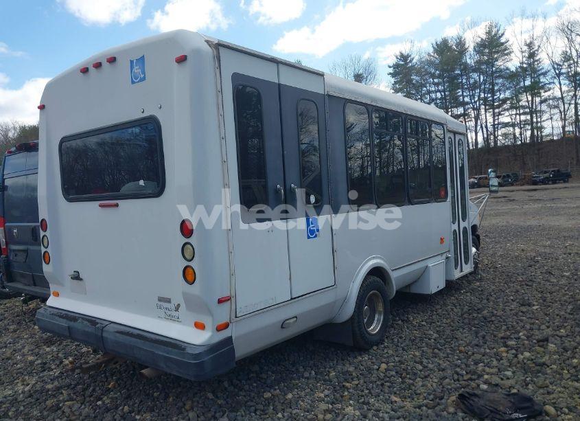 Photo 4 of 2003 Ford E-450 CUTAWAY STANDARD (VIN 1FDXE45S83HB39313)