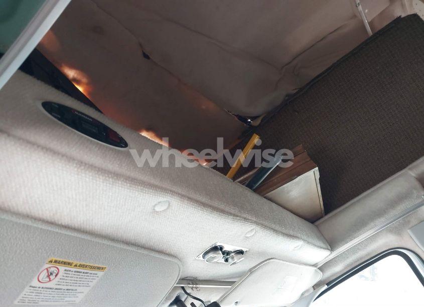 Photo 13 of 2006 Ford E-450 CUTAWAY (VIN 1FDXE45S86HA29107)