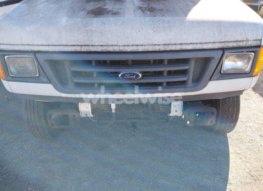 Photo 11 of 2006 Ford E-450 CUTAWAY (VIN 1FDXE45S86HA83524)