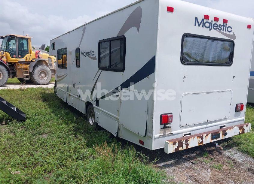 Photo 3 of 2007 Ford E-450 CUTAWAY (VIN 1FDXE45S87DA60253)