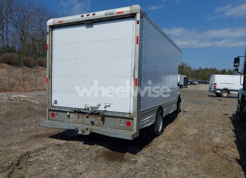 Photo 4 of 2007 Ford E-450 CUTAWAY (VIN 1FDXE45S87DA80440)