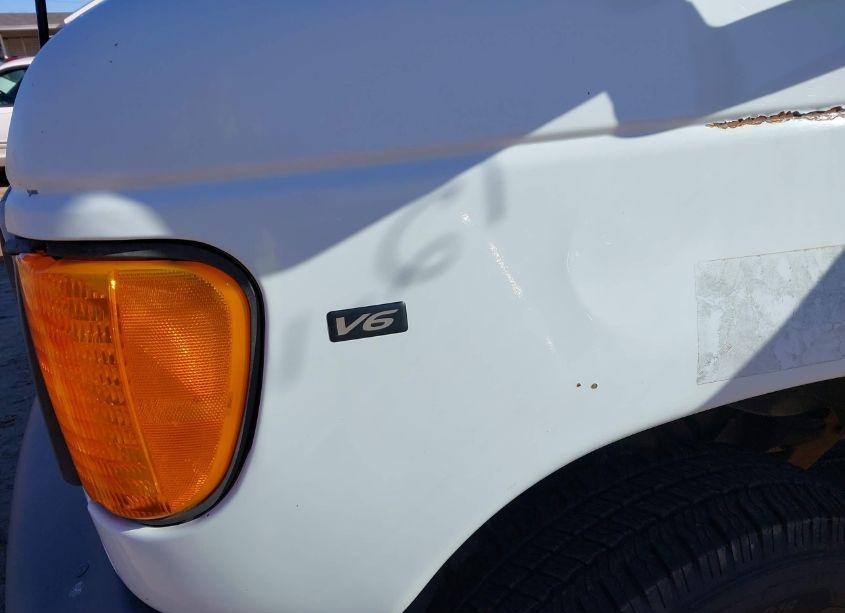 Photo 20 of 2006 Ford E-450 CUTAWAY (VIN 1FDXE45S96HA81765)