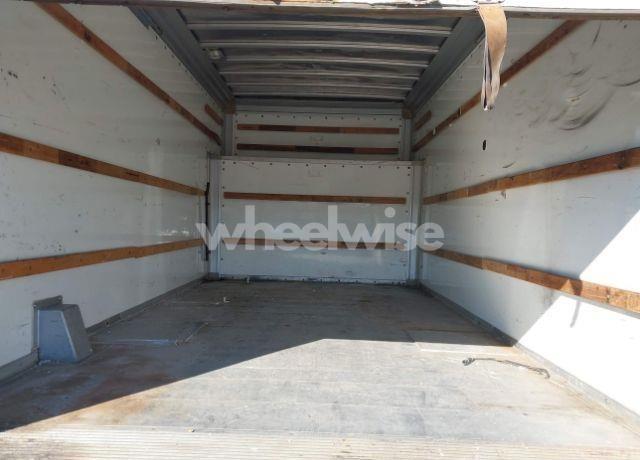 Photo 7 of 2006 Ford E-450 CUTAWAY (VIN 1FDXE45S96HA81765)