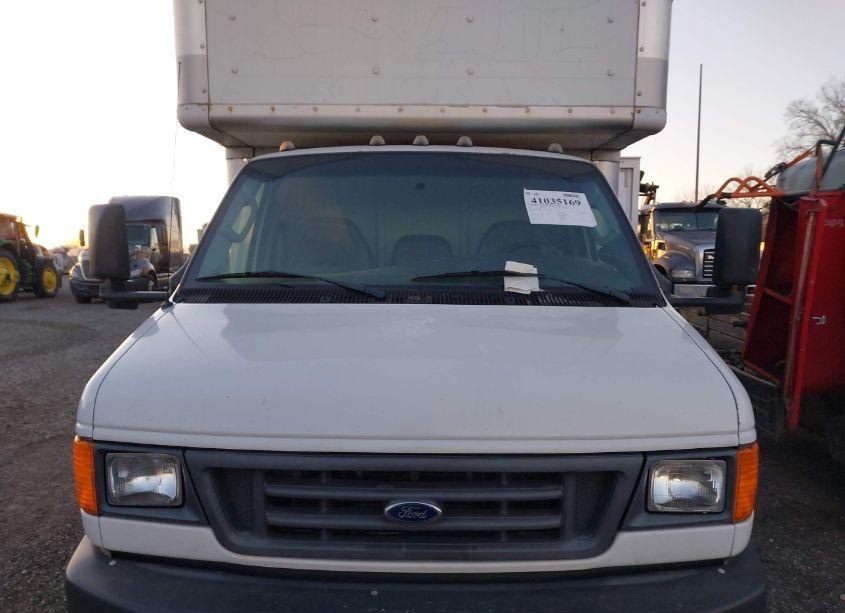 Photo 11 of 2007 Ford E-450 CUTAWAY (VIN 1FDXE45S97DA76333)
