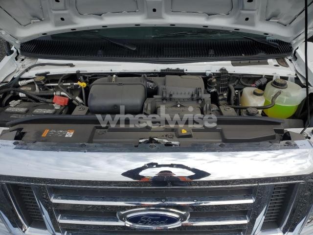 Photo 10 of 2024 FORD ECONOLINE E450 SUPER DUTY CUTAWAY VAN (VIN 1FDXE4FN0RDD40275)