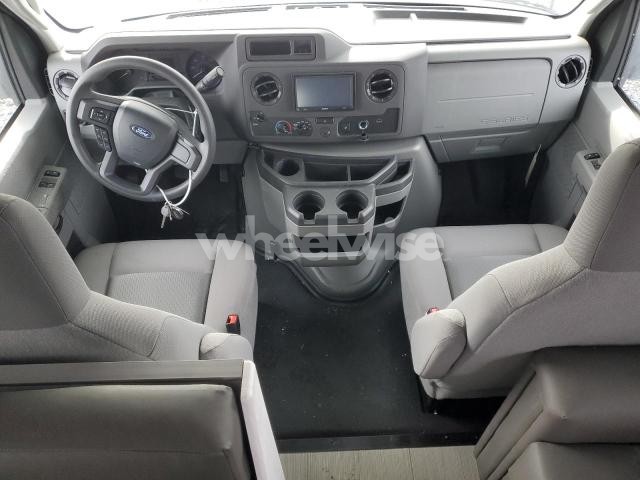 Photo 8 of 2024 FORD ECONOLINE E450 SUPER DUTY CUTAWAY VAN (VIN 1FDXE4FN0RDD40275)