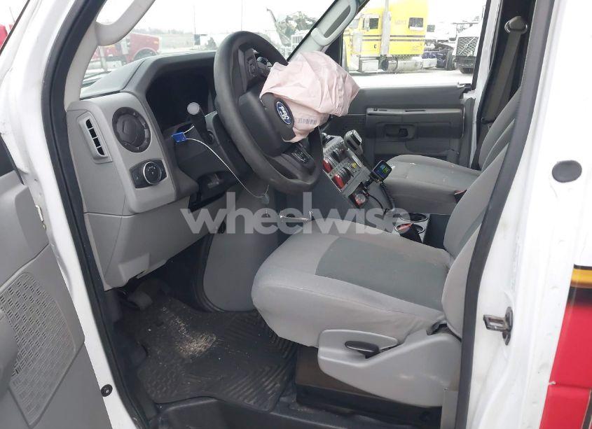 Photo 7 of 2022 Ford E-450 CUTAWAY (VIN 1FDXE4FN2NDC16129)