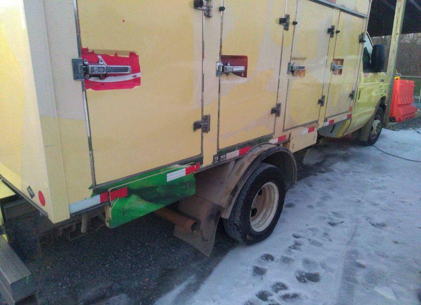 Photo 4 of 2021 Ford E-450 CUTAWAY (VIN 1FDXE4FN5MDC34235)