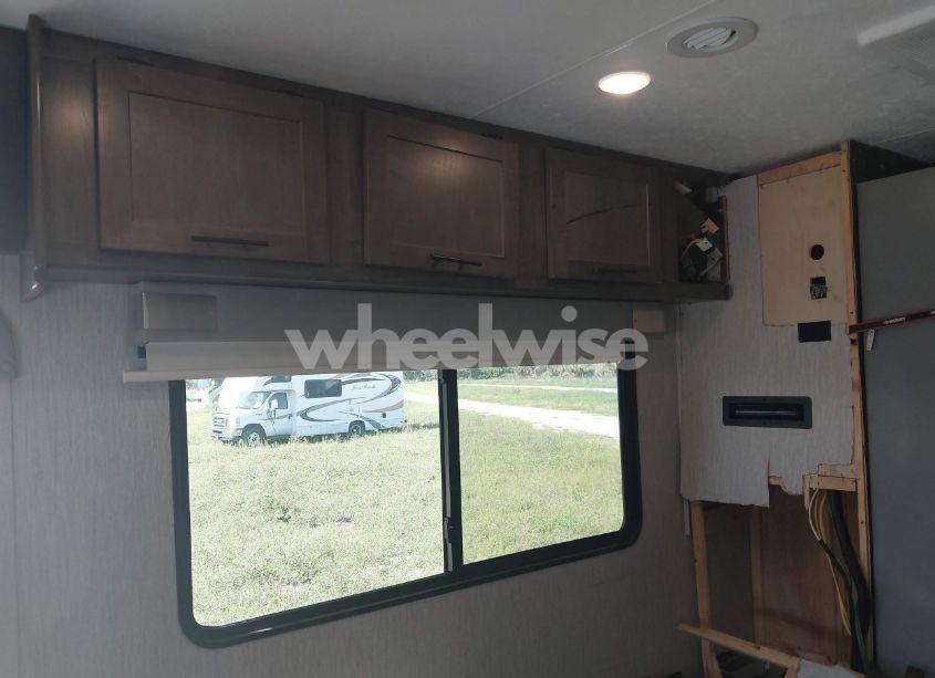 Photo 19 of 2021 Fleetwood E-450 CUTAWAY (VIN 1FDXE4FN6MDC28038)